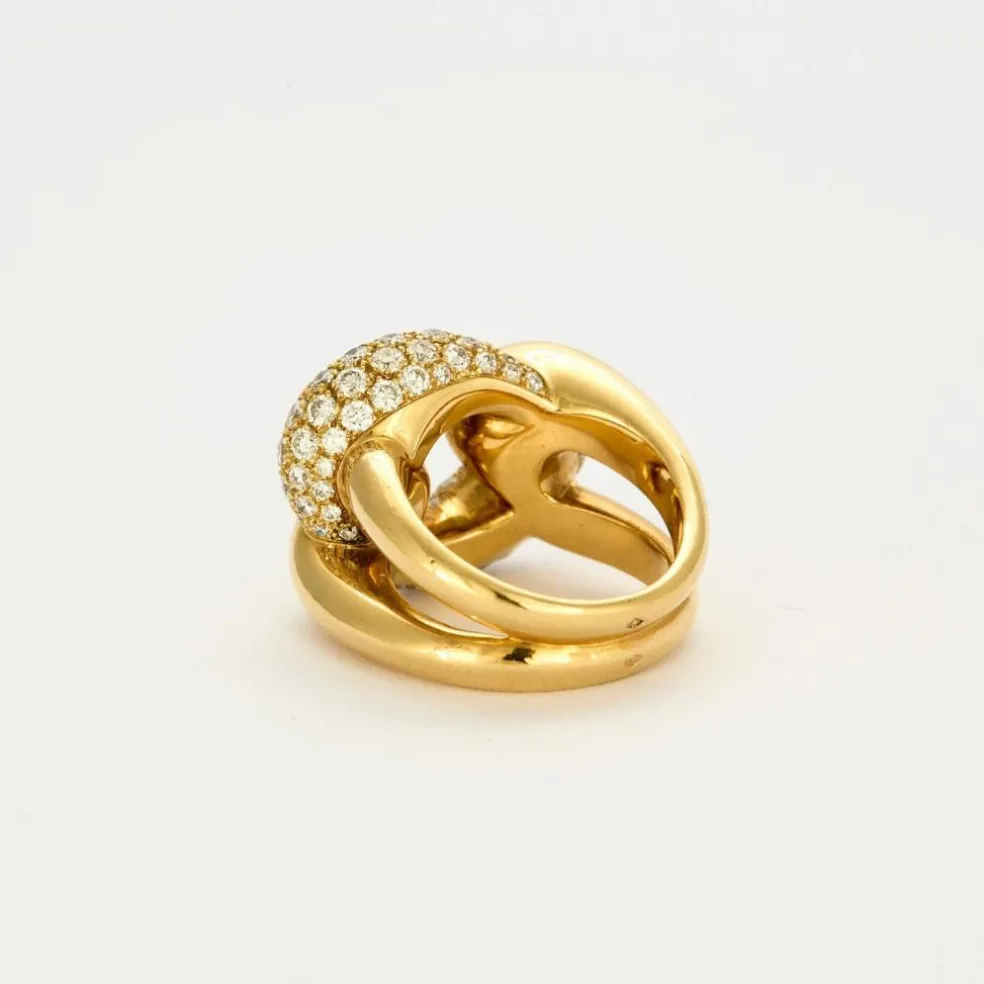 Bague maillon de chaine en or jaune et diamants