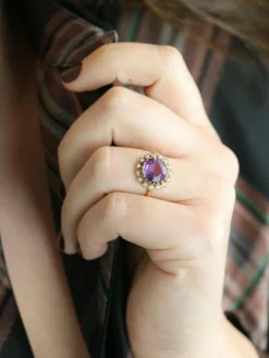 Bague marguerite ancienne or jaune amethyste perles fines