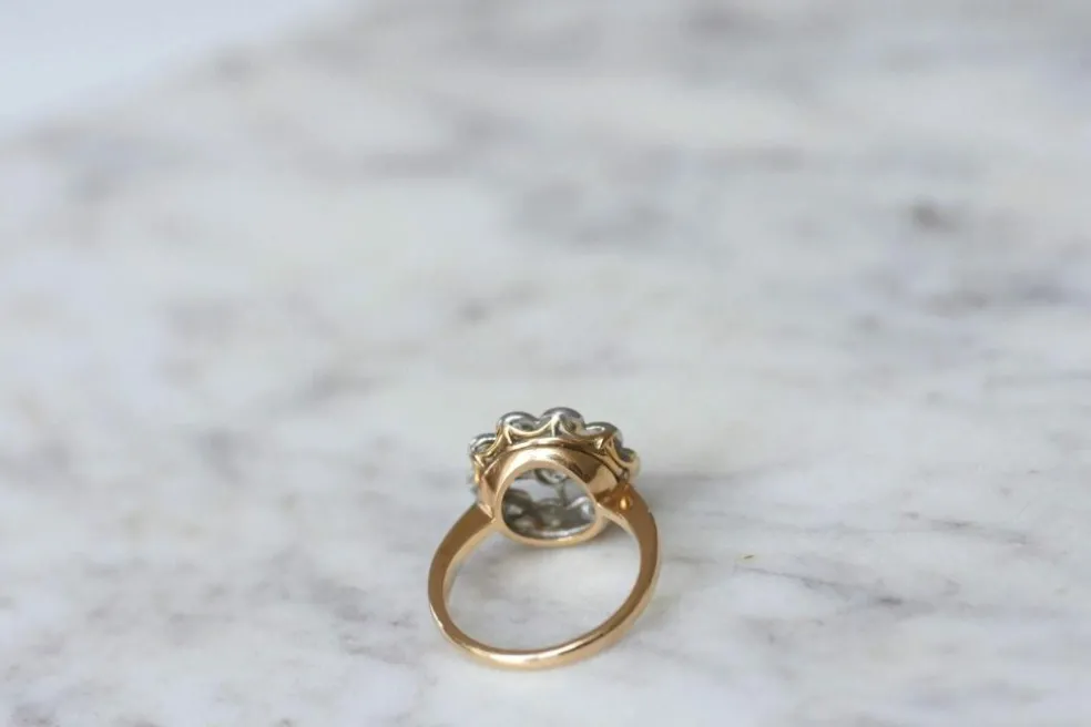 Bague marguerite ancienne diamants