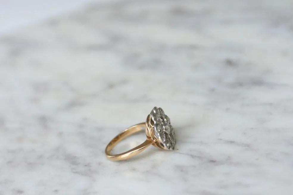 Bague marguerite ancienne diamants