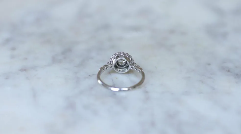 Bague Marguerite Art Deco Diamants sur Platine