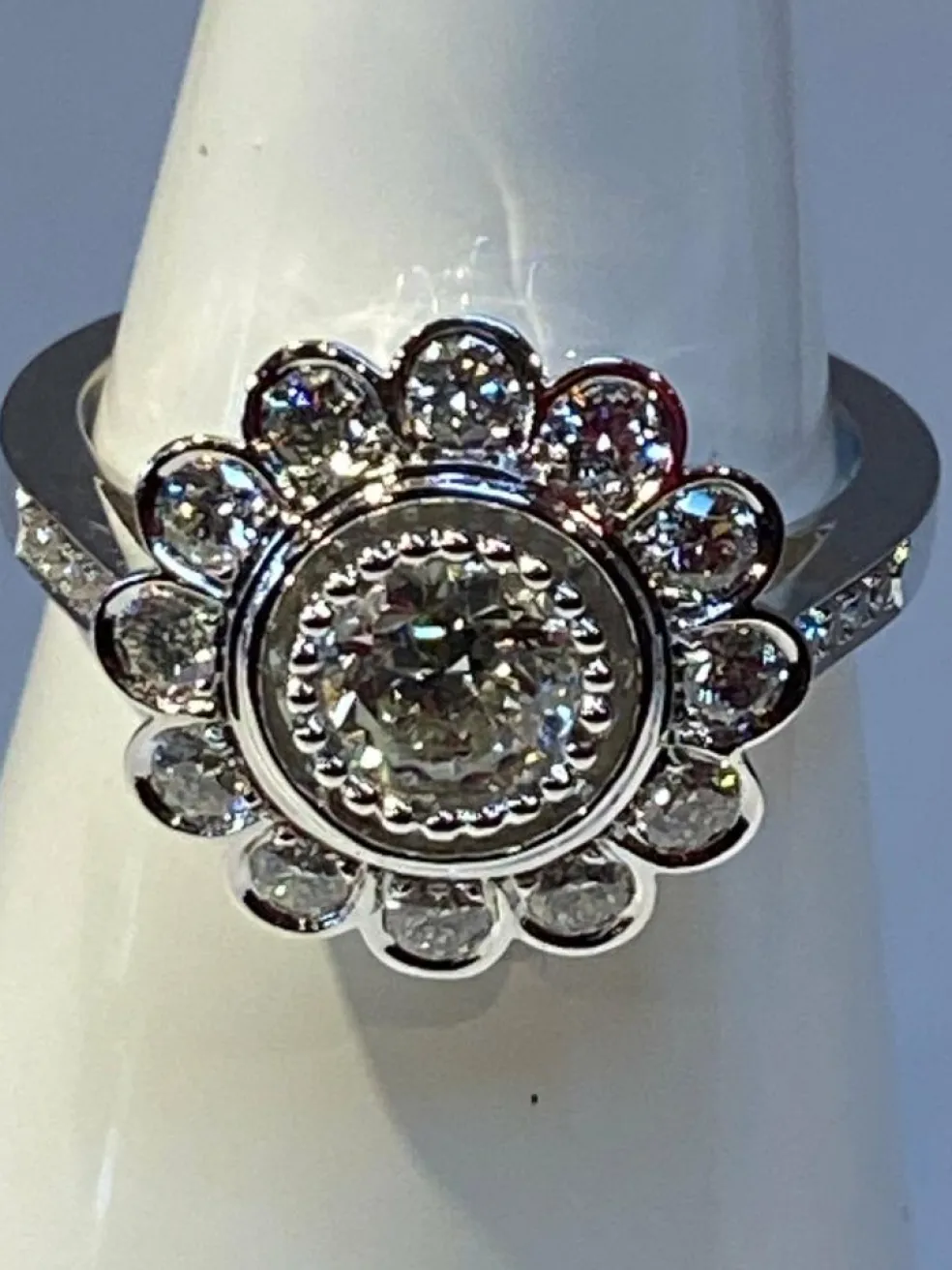 Bague Marguerite, diamant