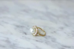 Bague Marguerite diamants et perle fine
