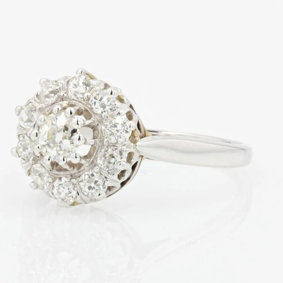 Bague marguerite diamants or blanc