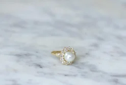Bague Marguerite diamants et perle fine