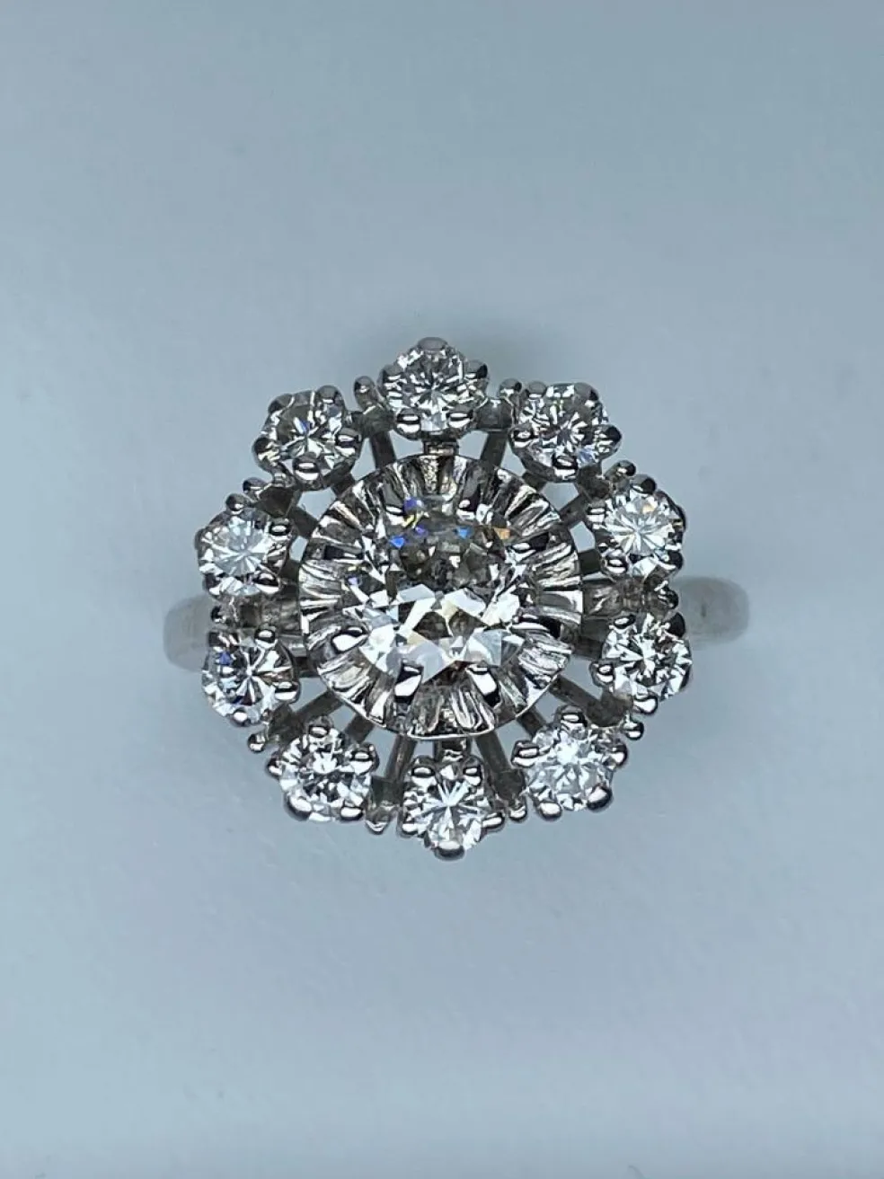 Bague marguerite, diamants