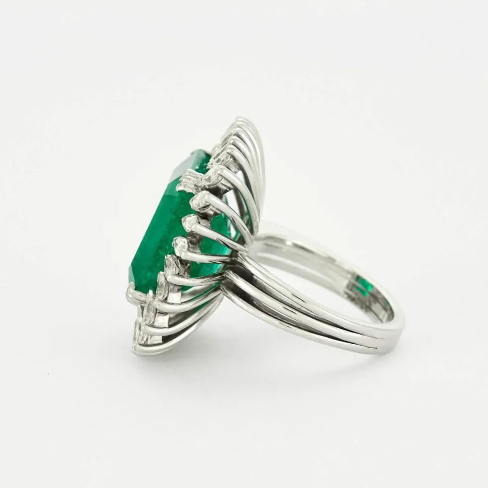 Bague Marguerite Emeraude Colombie 13 carats