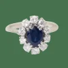 Bague marguerite en or blanc, saphir ovale et diamants