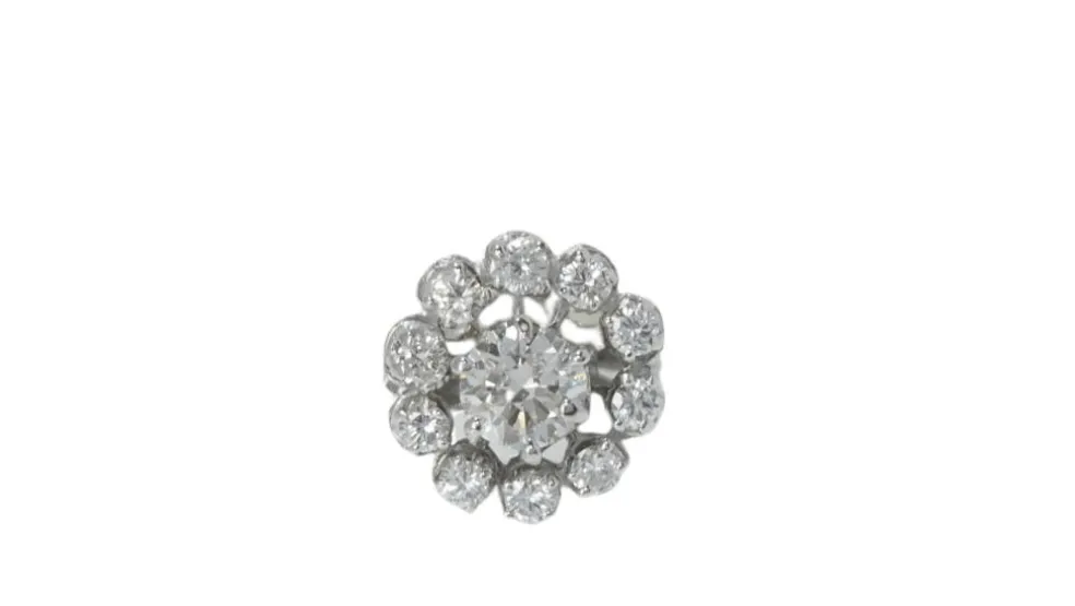 Bague marguerite en or blanc et diamants
