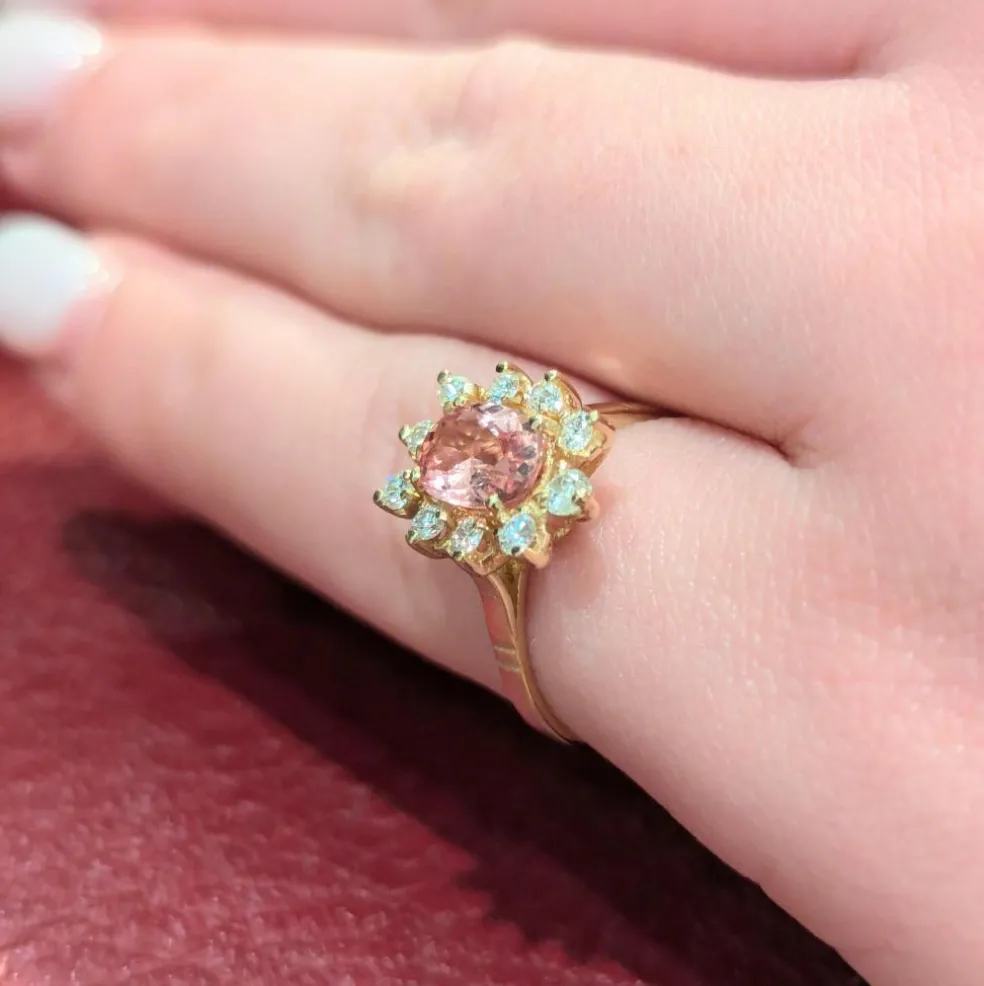 Bague Marguerite en or jaune diamants et tourmaline
