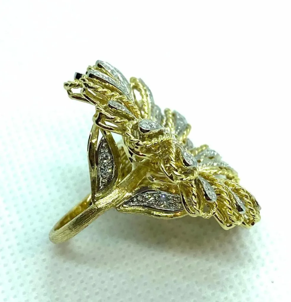 Bague marguerite en or jaune