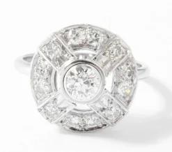 Bague marguerite en platine or gris et diamants