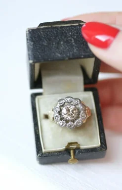 Bague marguerite or, argent, diamants
