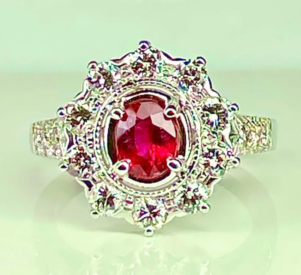 Bague marguerite or blanc rubis et diamants