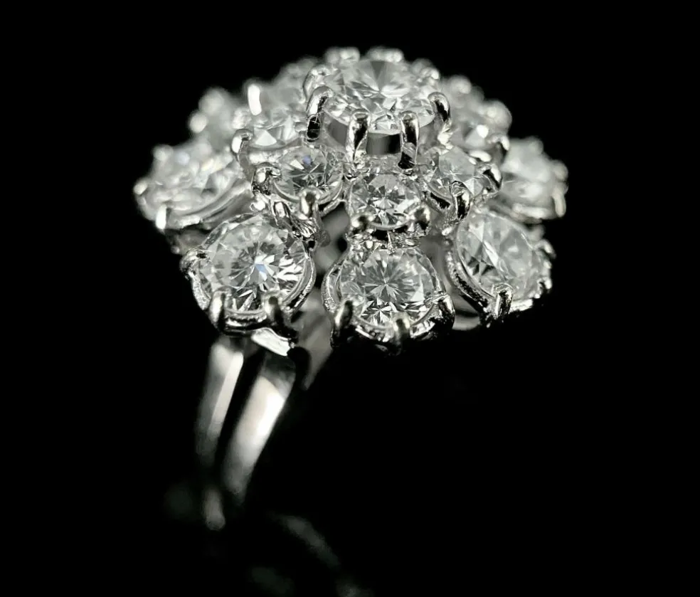 Bague marguerite or blanc diamants