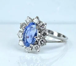 Bague marguerite or blanc, saphir et 10 diamants