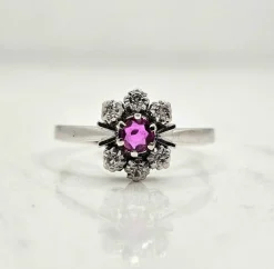 Bague marguerite or blanc rubis
