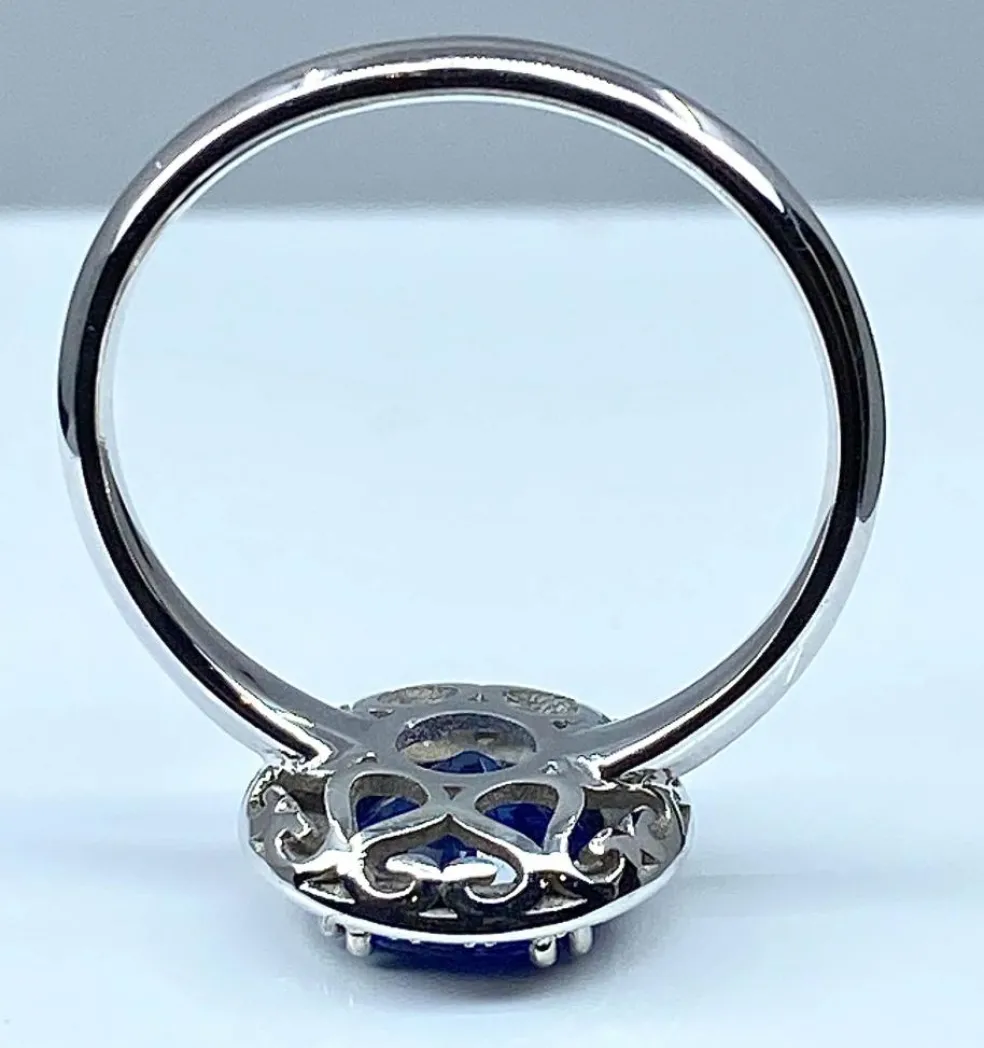 Bague Marguerite Or blanc Saphir et Diamants