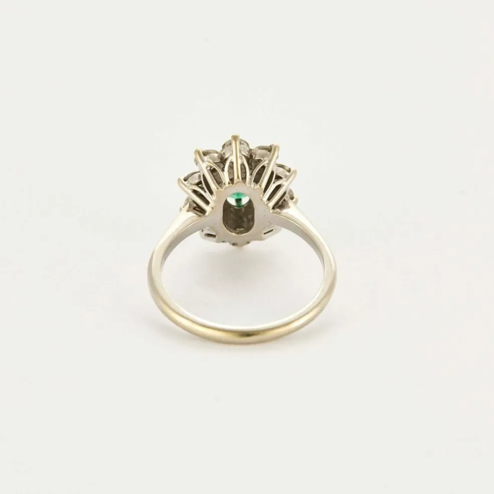 Bague Marguerite or gris et jaune, diamants et émeraude