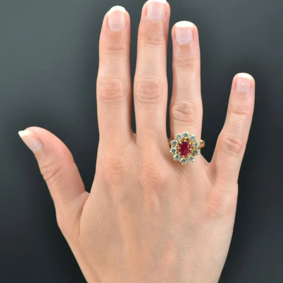 Bague marguerite or jaune rubis diamants