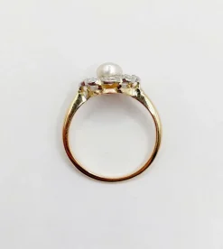 Bague marguerite or jaune et platine, perle et diamants (circa 1900)