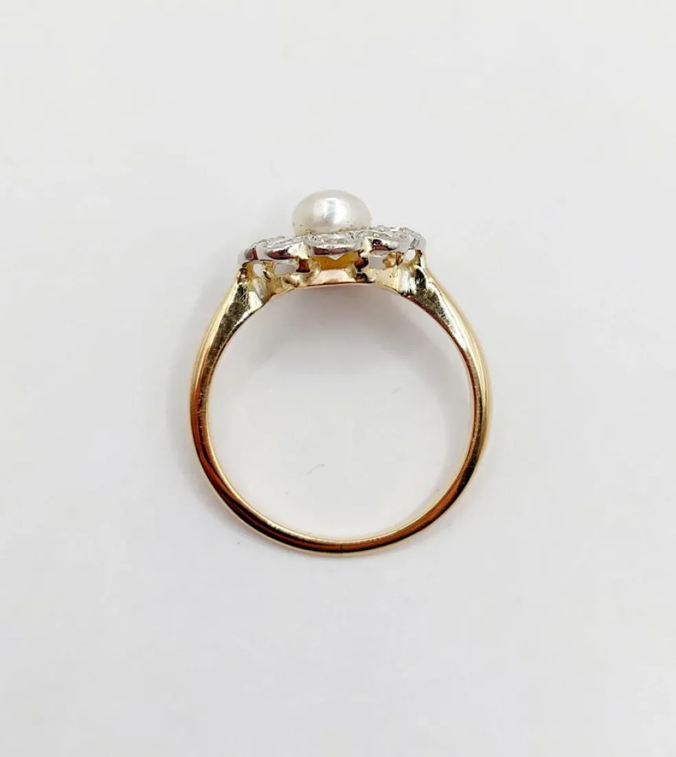 Bague marguerite or jaune et platine, perle et diamants (circa 1900)