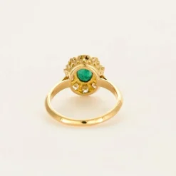 Bague marguerite or jaune, émeraude et diamants
