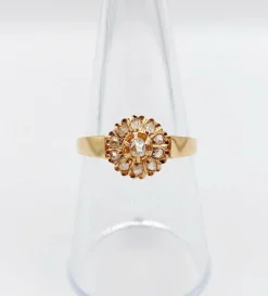 Bague marguerite or rose, diamant taille rose (circa 1900)