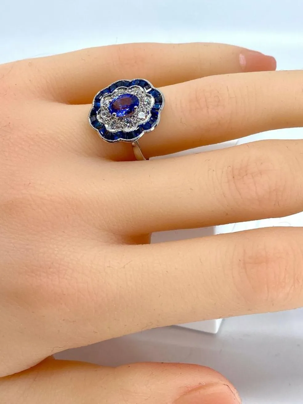 Bague marguerite Or Saphirs Diamants
