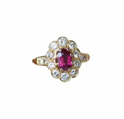 Bague Marguerite Ovale Rubis et Diamants