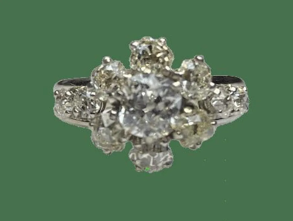 Bague marguerite platine et diamants
