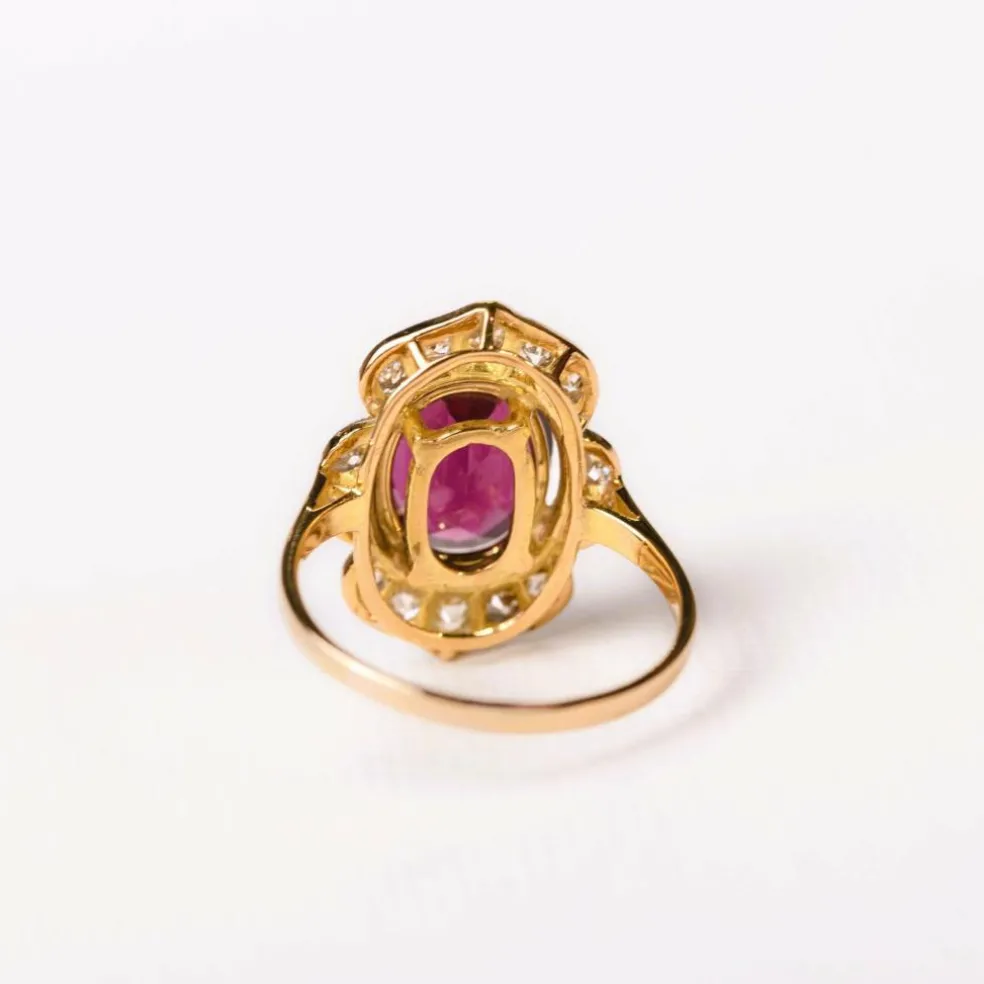 Bague marguerite rhodolite et diamants en or jaune