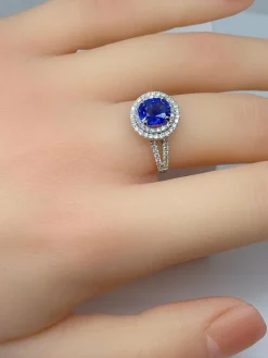 Bague marguerite ronde saphir et diamants