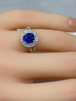 Bague marguerite ronde saphir et diamants