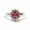 Bague marguerite rubis diamants or blanc