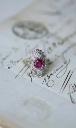 Bague Marquise Art Déco Rubis Birman et Diamants