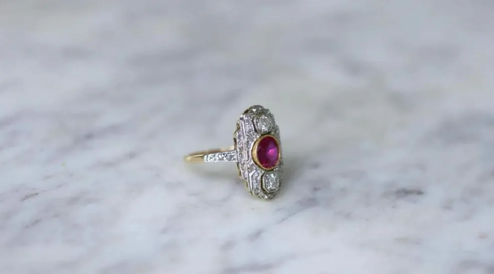 Bague Marquise Art Déco Rubis Birman et Diamants