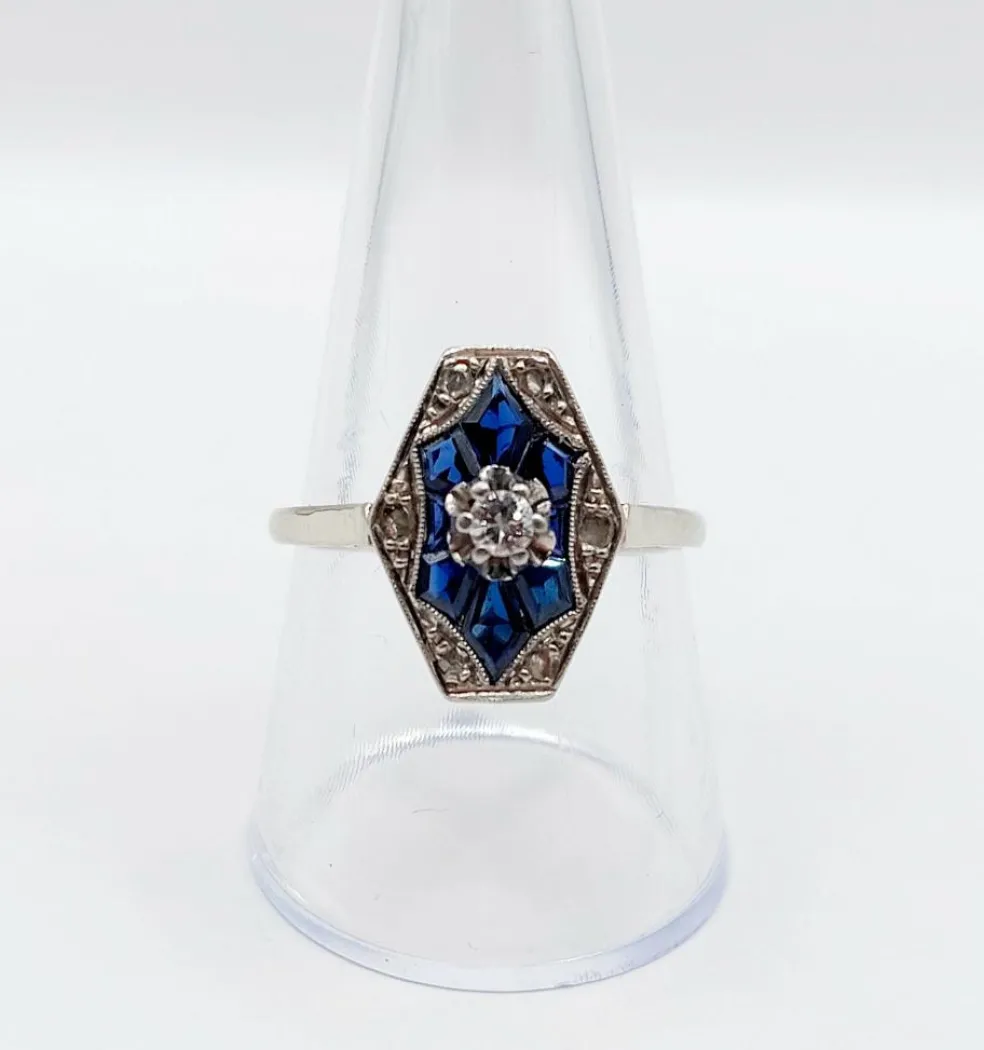 Bague marquise art deco or blanc 18k diamant et sapphires calibrés (circa 1930)