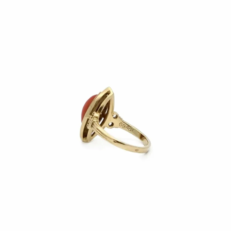 Bague marquise corail diamants