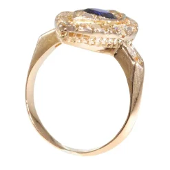 Bague marquise diamants saphir