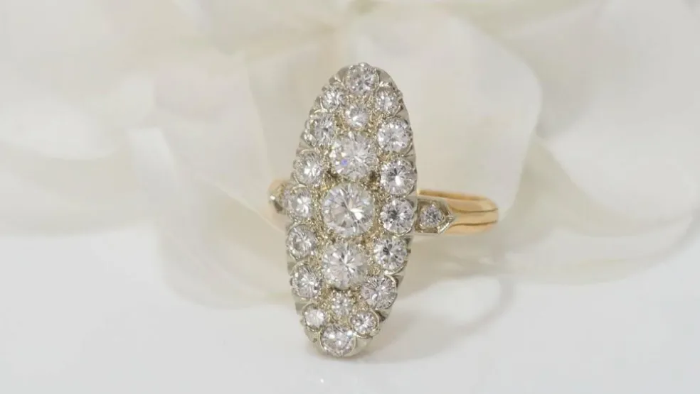 Bague marquise en Or bicolore et Diamants