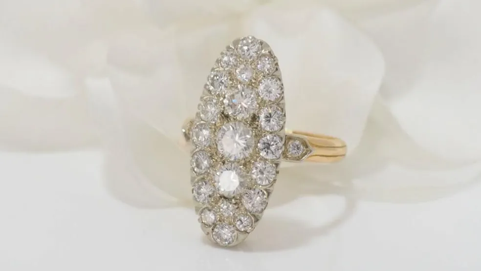 Bague marquise en Or bicolore et Diamants
