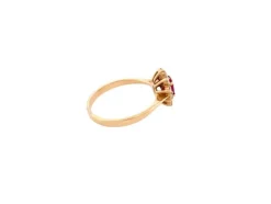bague marquise en or jaune 18k sertie rubis 0.29ct diamants 0.45ct t56