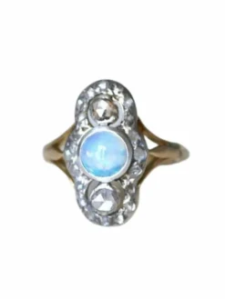 Bague marquise opale et diamants