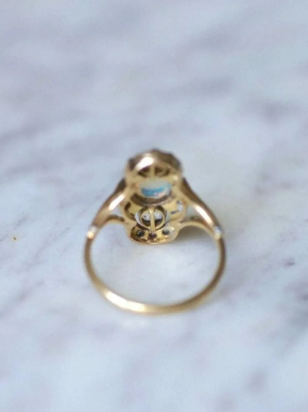 Bague marquise opale et diamants