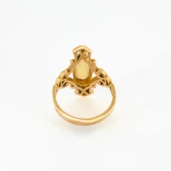 Bague marquise opale et or jaune