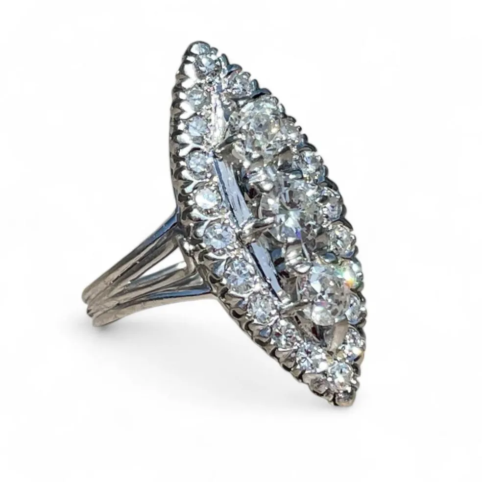 Bague marquise or blanc 2 carats de diamants