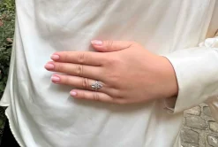 Bague Marquise Or blanc Diamants Rubis