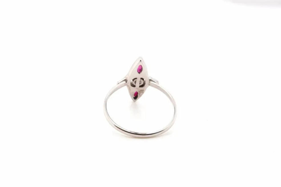 Bague Marquise Or blanc Diamants Rubis