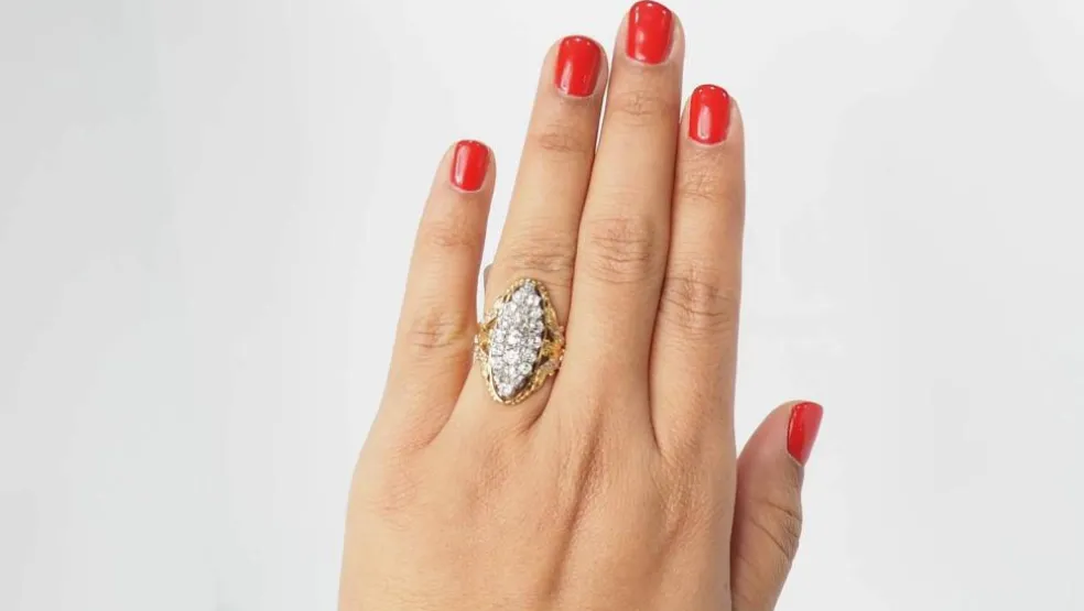 Bague marquise Or jaune Diamants